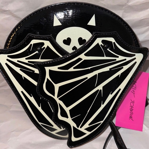 Set of 2 ~ Betsey Johnson Glow In The Dark Cat Ghost & Bat purse ~ viral TikTok - Picture 6 of 8